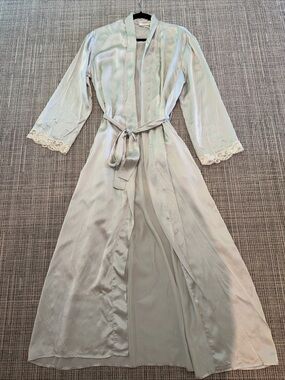 Christine Vancouver Beautiful Silk Robe